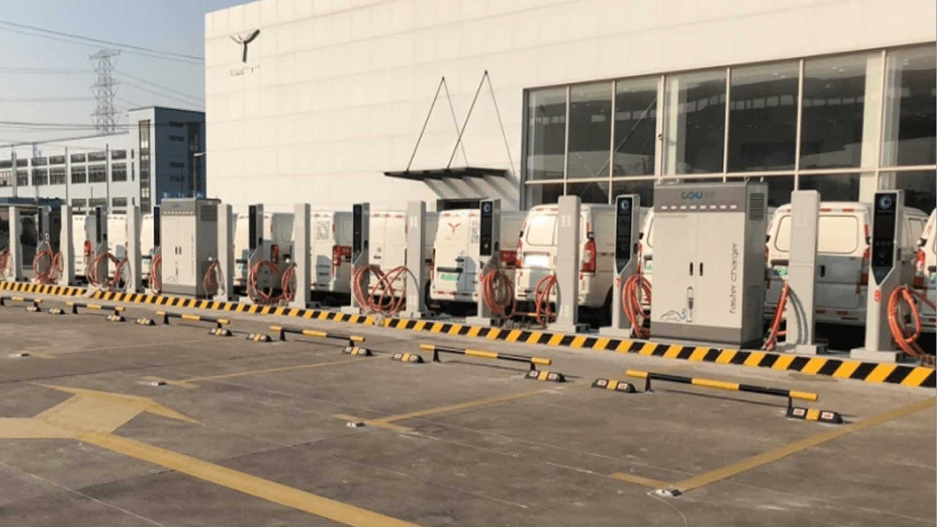 PV & ESS in new energy charging station